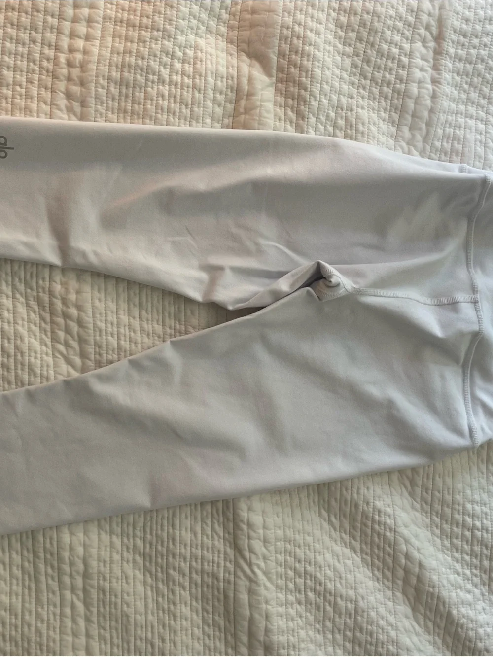 White Alo Leggings